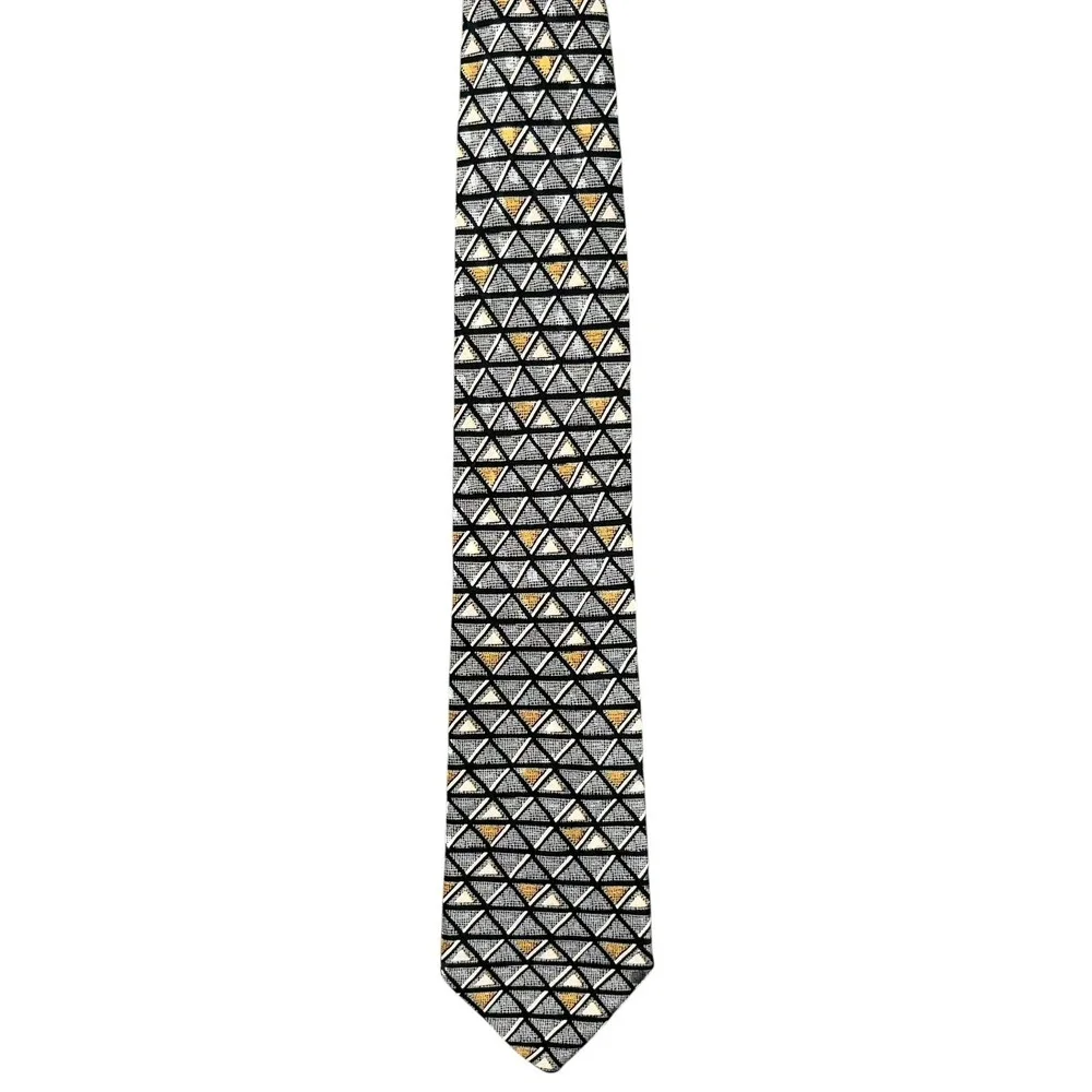 Brioni 100% Silk Necktie Mens Gray Gold Geometric Handmade Italy Tie 4x61